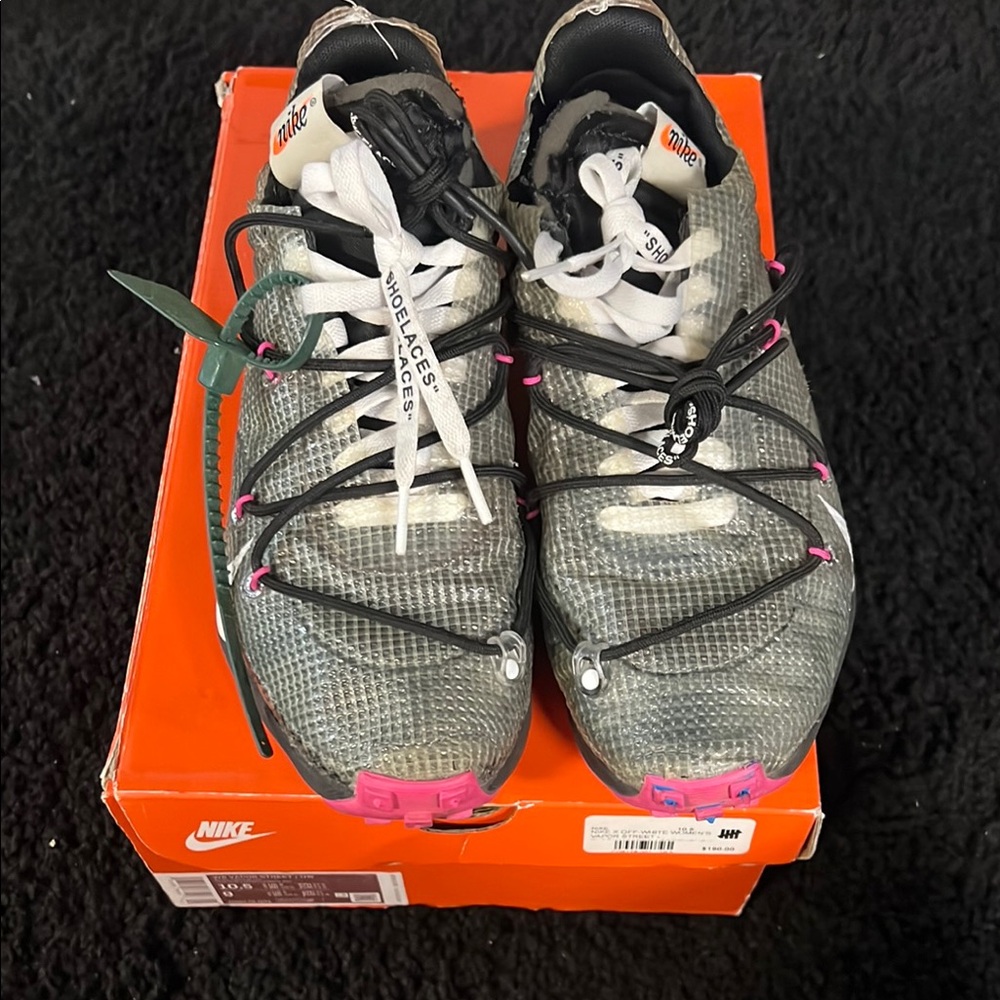 Nike Athletic Shoes - Gray and Pink